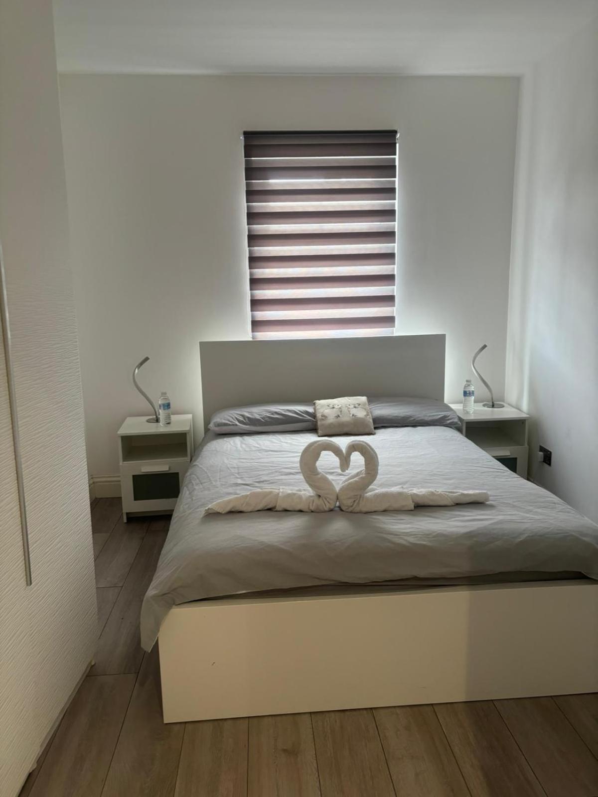 Eejs Modern London 3 Bed Flat Near Crystal Palace Stadium - Great Transport Links Norwood Exterior foto